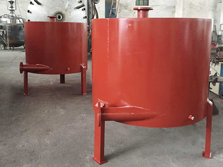 ������Q����